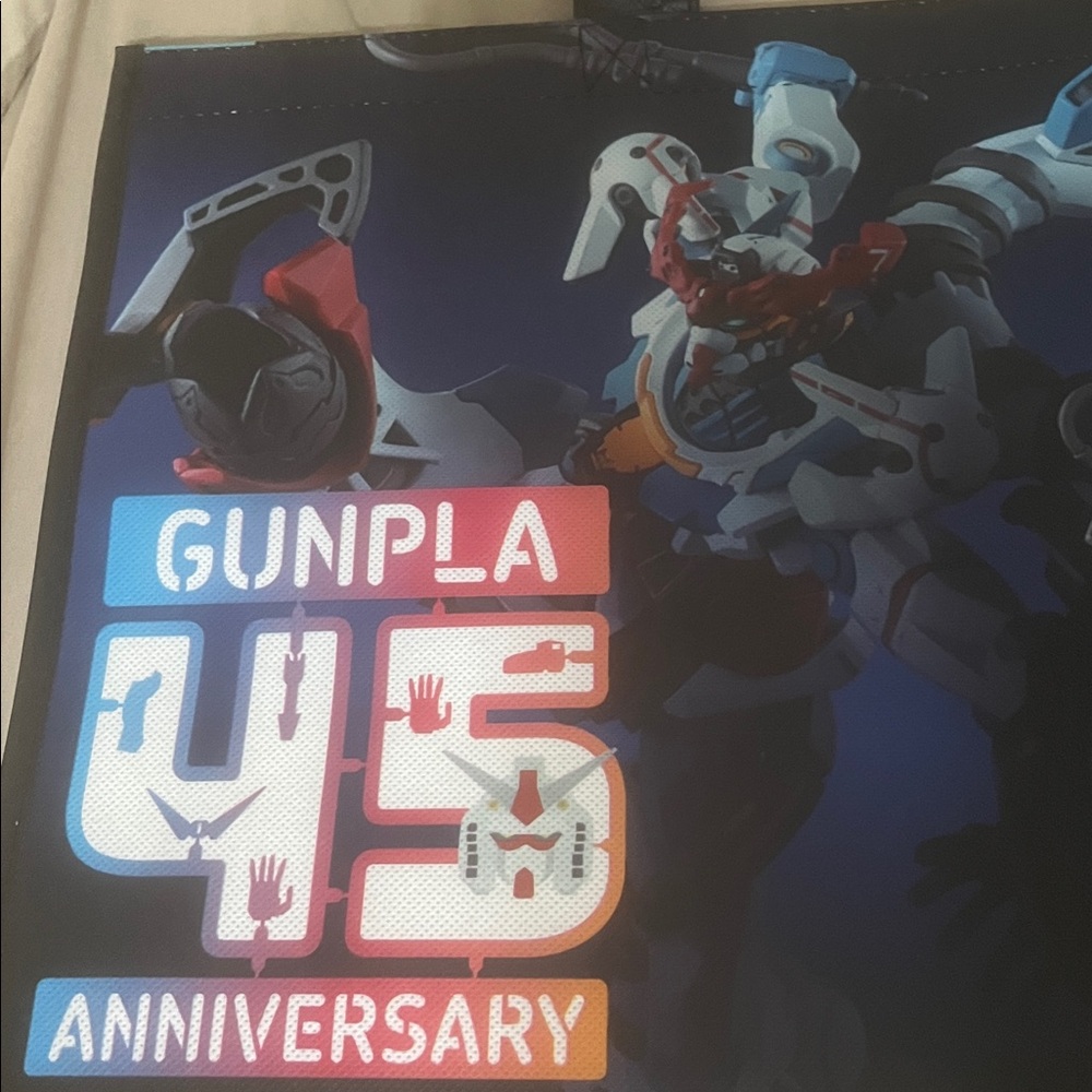 Gundam 30th/45th Anniversary bundle Totes,Inflatable,Poster,Model,Booklet,Card - Picture 6 of 14